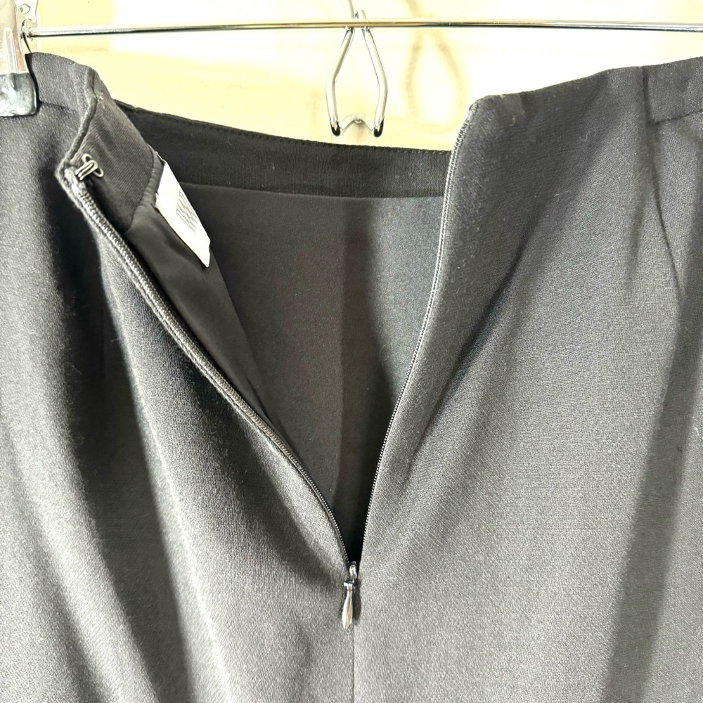 W Worth Black Wool Pencil Skirt with Gold Chain Belt Sz 4 - Picture 5 of 7